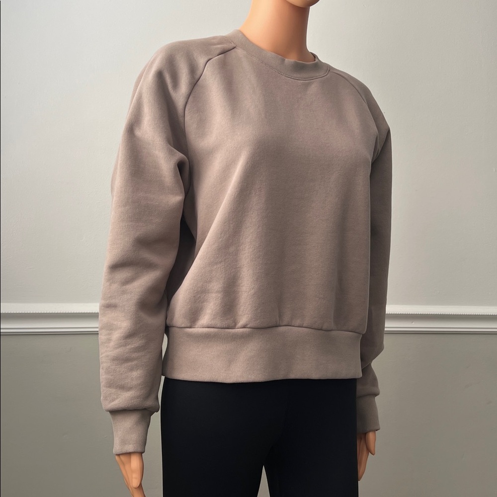 Athleta Easy Fleece Relaxed Crew
Sweatshirt - Picture 5 of 13